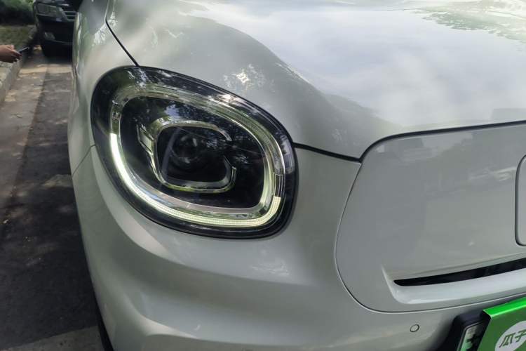 Used Leapmotor T03 2021 400 Luxury Edition Right Front Headlight