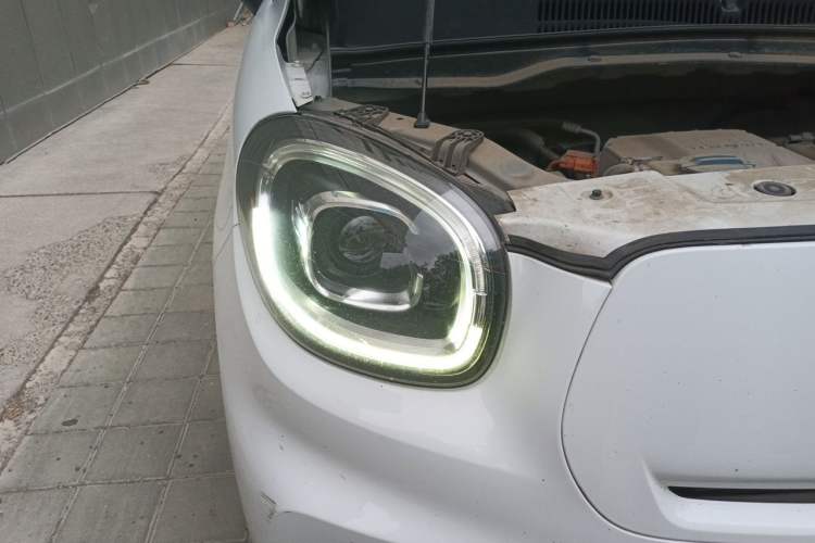 Used Leapmotor T03 2021 400 Luxury Edition Right Front Headlight