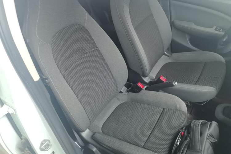 Used Leapmotor T03 2021 400 Lite Edition - Lithium-Ion Battery Right Front Seat