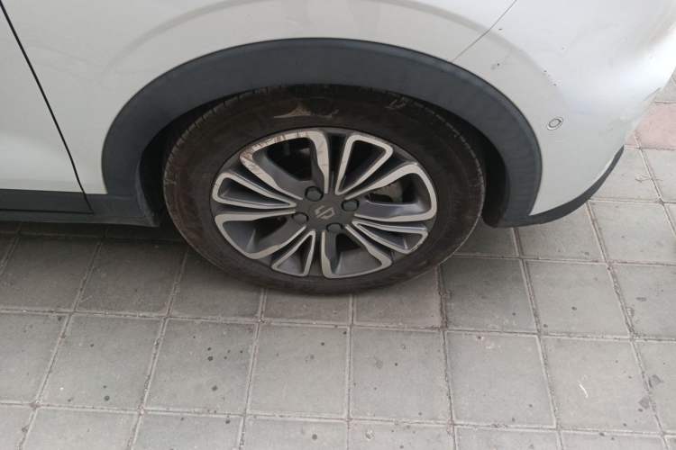 Used Leapmotor T03 2021 400 Luxury Edition Right Front Wheel Hub