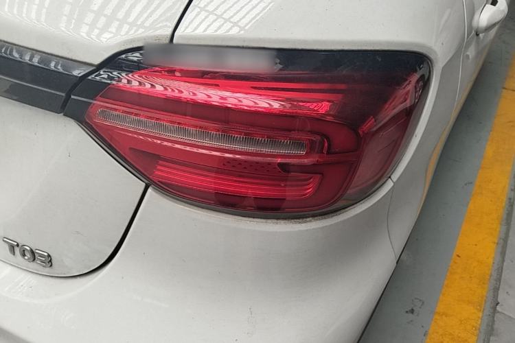 Used Leapmotor T03 2021 400 Lite Edition Lithium Iron Phosphate Right Rear Taillight