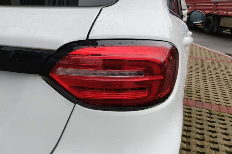 Used Leapmotor T03 2021 400 Micro-Sugar Version Right Rear Taillight