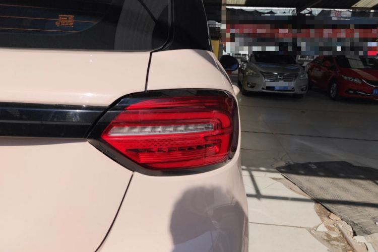 Used Leapmotor T03 2021 400 Comfort Edition Right Rear Taillight