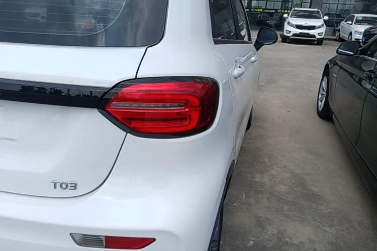 Used Leapmotor T03 2021 400 Comfort Edition Right Rear Taillight