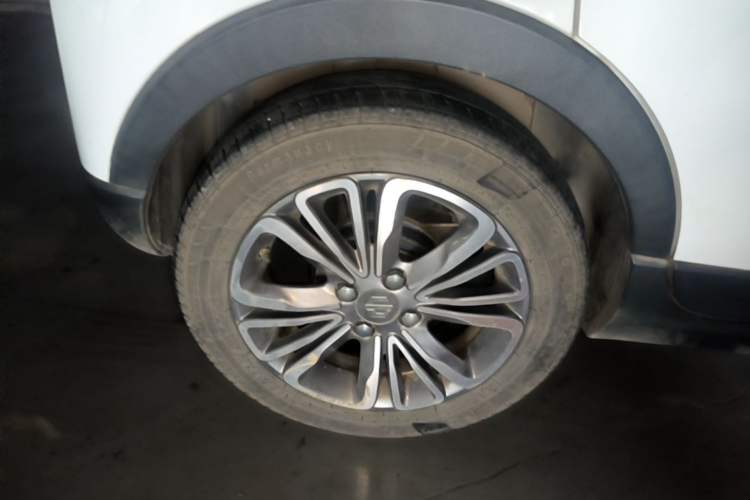 Used Leapmotor T03 2021 400 Lite Edition Lithium Iron Phosphate Right Rear Wheel Hub