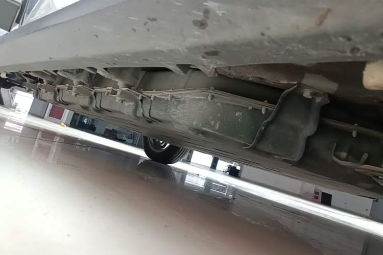 Used Leapmotor T03 2021 400 Lite Edition Lithium Iron Phosphate Right Side Sill
