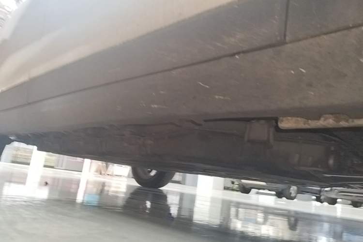 Used Leapmotor T03 2021 400 Lite Edition Lithium Iron Phosphate Right Side Sill