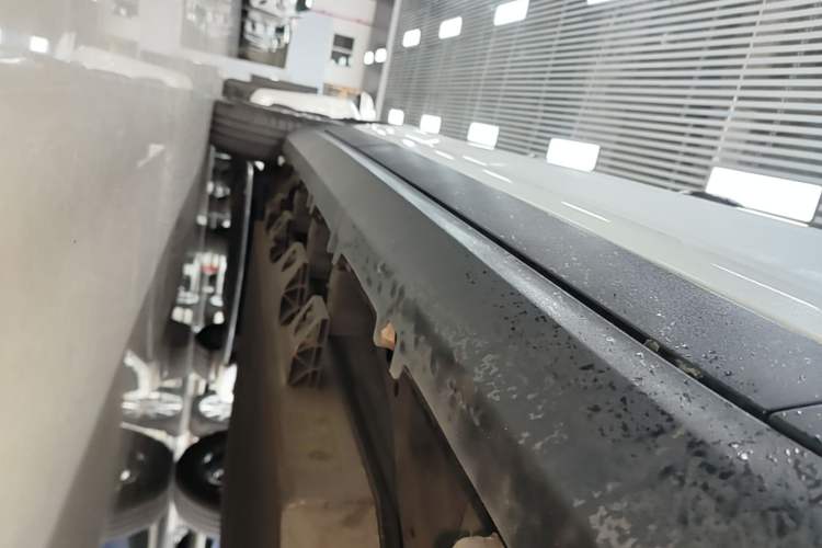 Used Leapmotor T03 2021 400 Lite Edition - Lithium-Ion Battery Right Side Sill