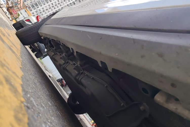Used Leapmotor T03 2021 400 Micro-Sugar Version Right Side Sill