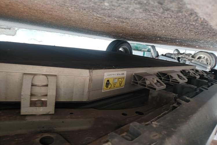 Used Leapmotor T03 2021 400 Luxury Edition Right Side Sill