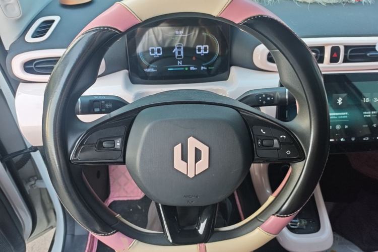 Used Leapmotor T03 2021 400 Lite Edition - Lithium-Ion Battery Steering Wheel