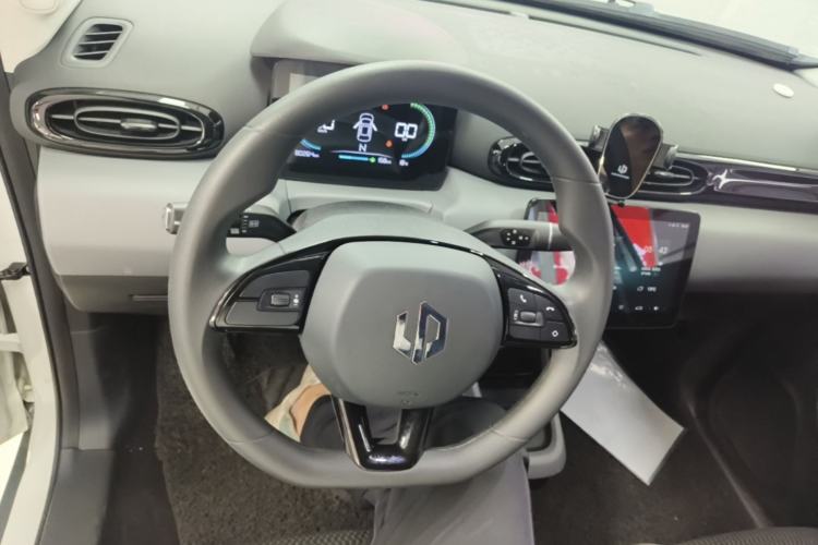 Used Leapmotor T03 2021 400 Lite Edition Lithium Iron Phosphate Steering Wheel