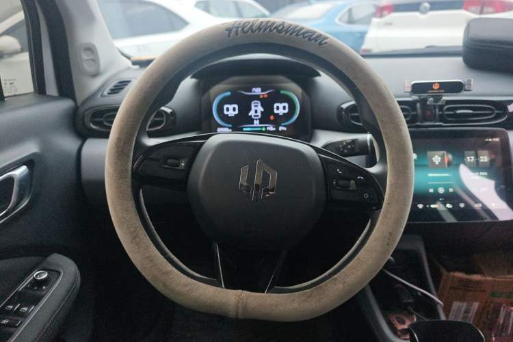 Used Leapmotor T03 2021 400 Lite Edition Lithium Iron Phosphate Steering Wheel