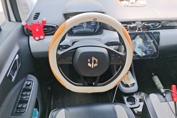 Used Leapmotor T03 2021 400 Lite Edition - Lithium-Ion Battery Steering Wheel