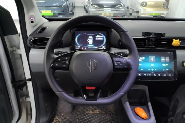 Used Leapmotor T03 2021 400 Luxury Pro Edition Steering Wheel