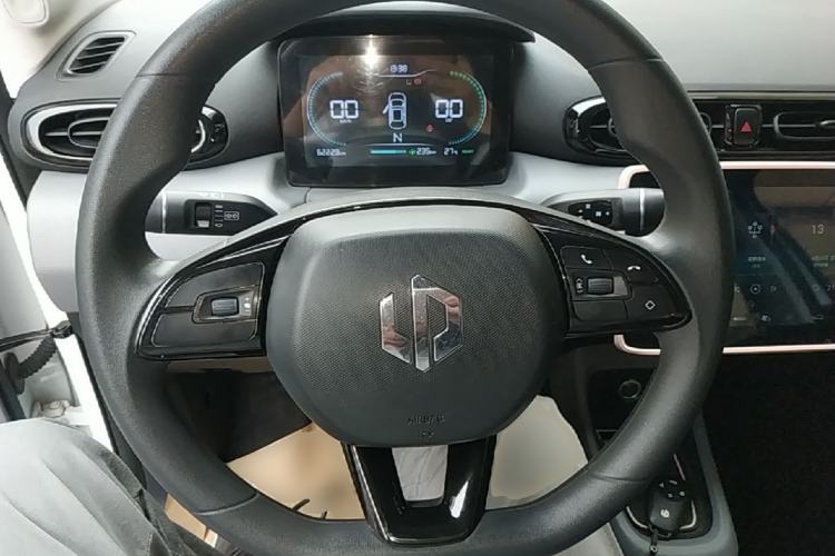 Used Leapmotor T03 2021 400 Lite Edition - Lithium-Ion Battery Steering Wheel
