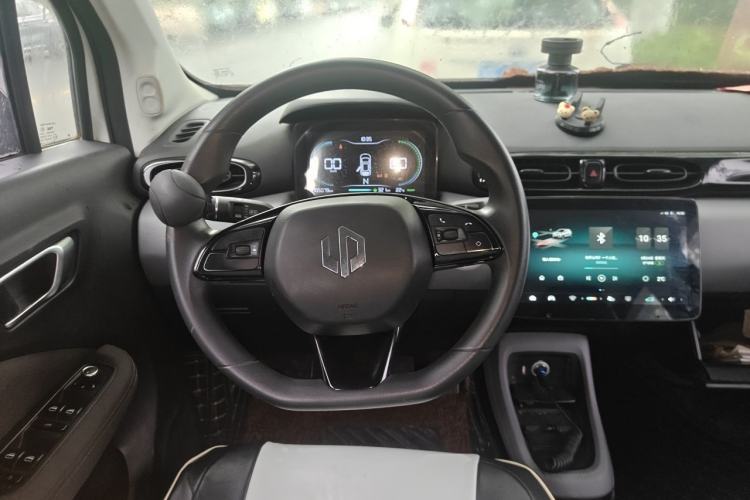 Used Leapmotor T03 2021 400 Lite Edition Lithium Iron Phosphate Steering Wheel