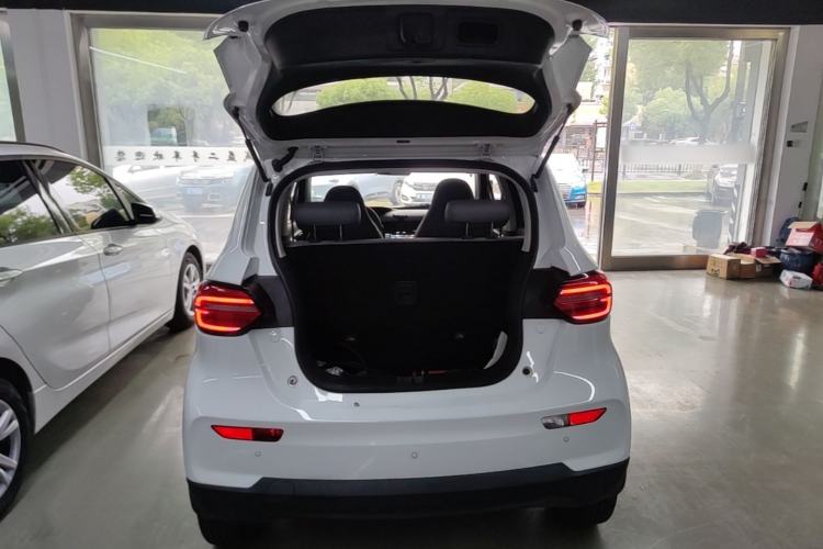 Used Leapmotor T03 2021 400 Luxury Edition Trunk