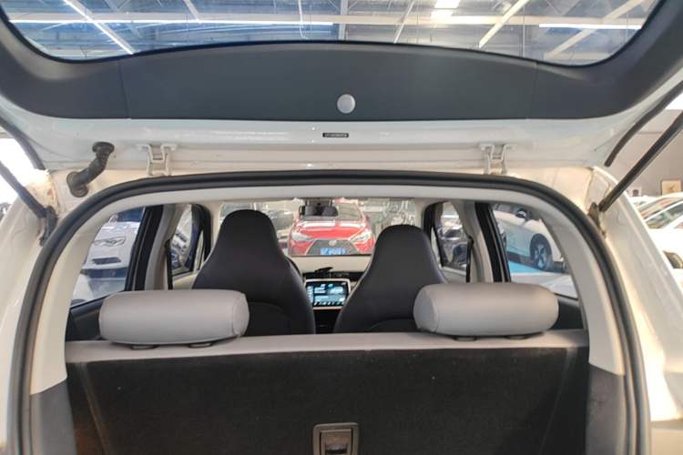 Used Leapmotor T03 2021 400 Luxury Pro Edition Trunk