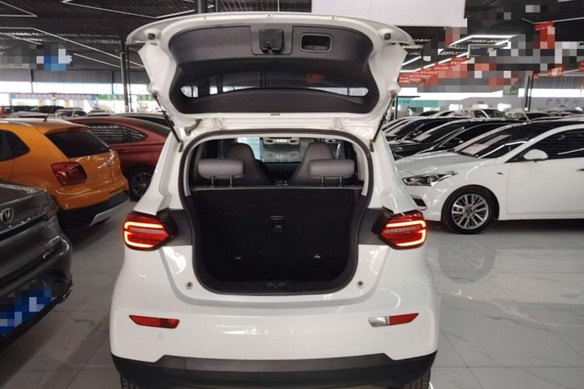 Used Leapmotor T03 2021 400 Comfort Edition Trunk