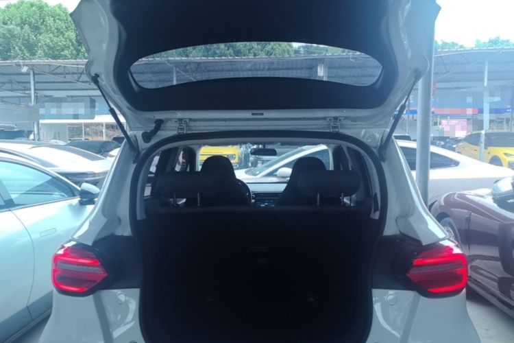 Used Leapmotor T03 2021 400 Lite Edition - Lithium-Ion Battery Trunk