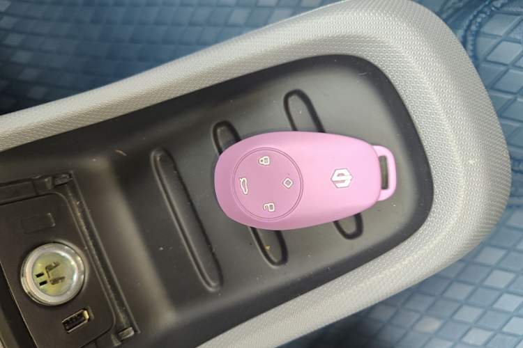 Used Leapmotor T03 2021 400 Lite Edition - Lithium-Ion Battery Vehicle Key