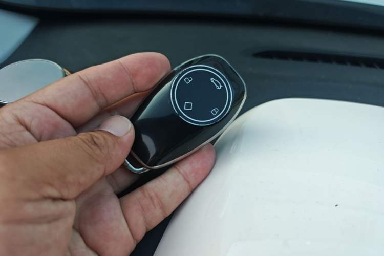 Used Leapmotor T03 2021 400 Lite Edition - Lithium-Ion Battery Vehicle Key
