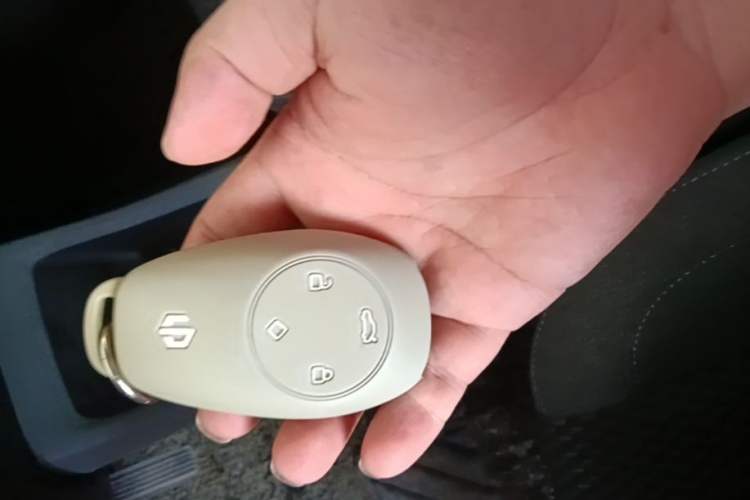 Used Leapmotor T03 2021 400 Lite Edition - Lithium-Ion Battery Vehicle Key