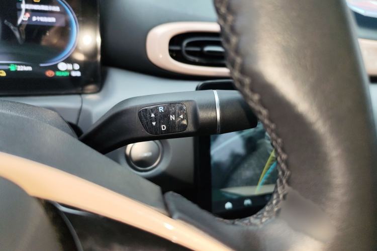 Used Leapmotor T03 2021 400 Luxury Edition Gear Lever