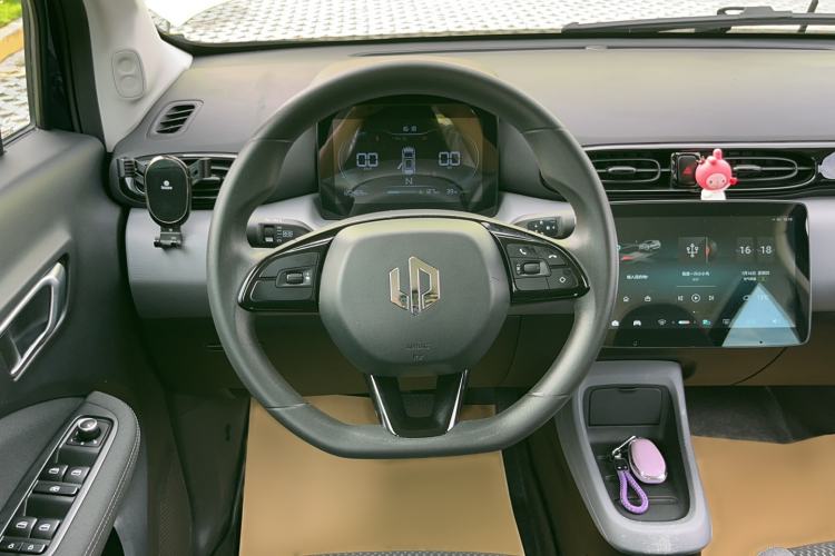 Used Leapmotor T03 2021 400 Lite Edition - Lithium-Ion Battery Steering Wheel