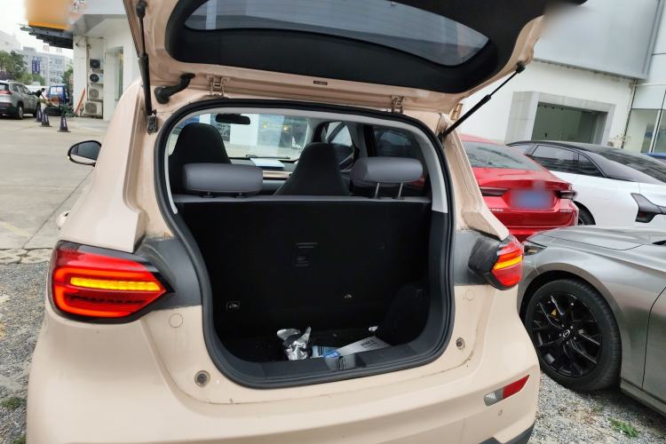 Used Leapmotor T03 2021 400 Luxury Edition Trunk