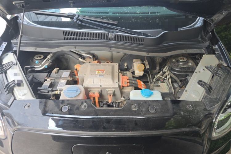 Used Leapmotor T03 2022 Crystal Edition Engine Bay