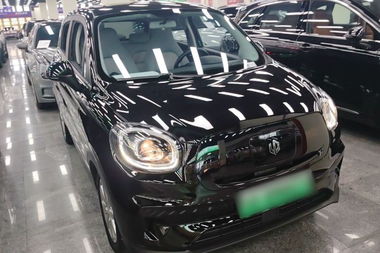 Used Leapmotor T03 2022 Hometown Jade Edition Front Right 45 Deg