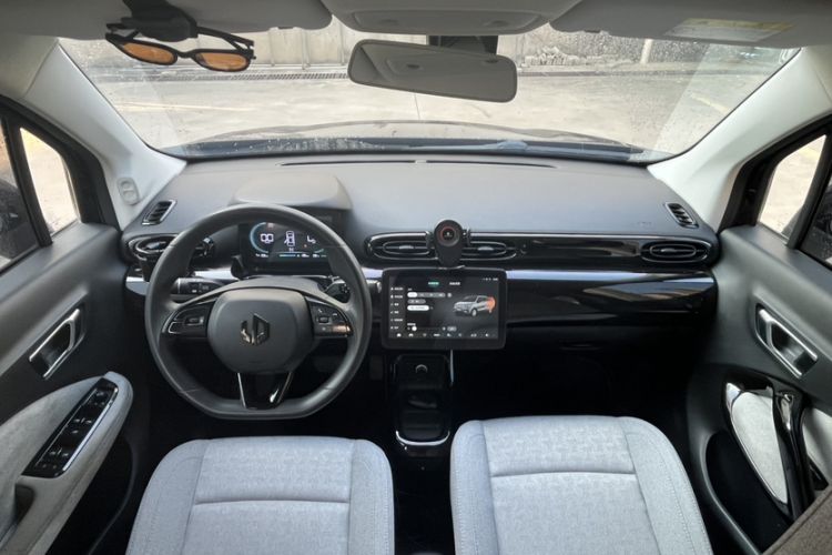 Used Leapmotor T03 2022 Crystal Edition Interior 5