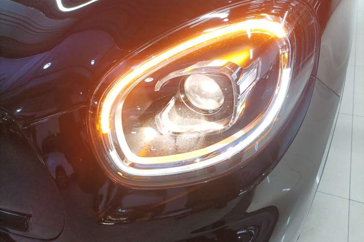 Used Leapmotor T03 2022 Crystal Edition Left Front Headlight