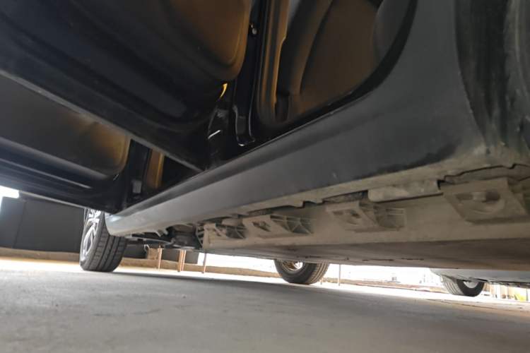 Used Leapmotor T03 2022 Special Edition Left Side Sill