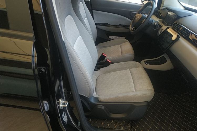 Used Leapmotor T03 2022 Crystal Edition Right Front Seat