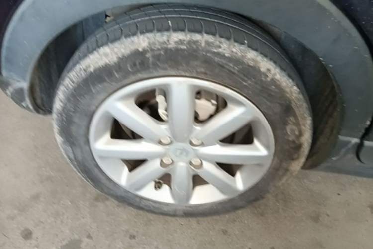 Used Leapmotor T03 2022 Crystal Edition Right Rear Wheel Hub