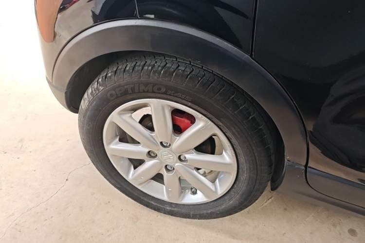 Used Leapmotor T03 2022 Hometown Jade Edition Right Rear Wheel Hub