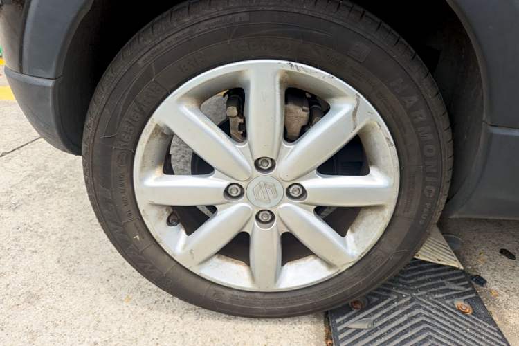 Used Leapmotor T03 2022 YAOJIN Edition Right Rear Wheel Hub