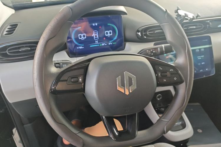 Used Leapmotor T03 2022 Crystal Edition Steering Wheel