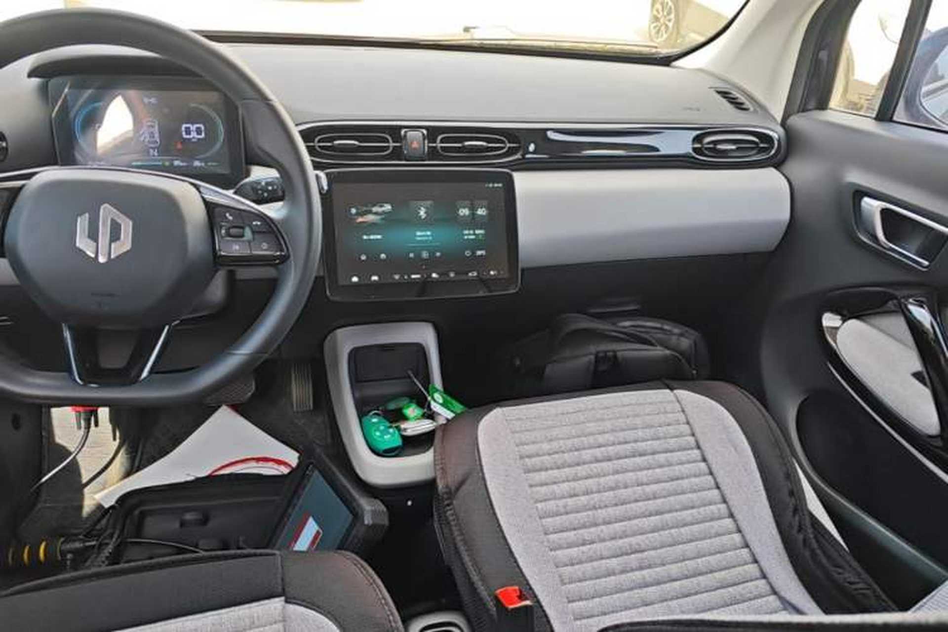 Used Leapmotor T03 2022 Agate Edition Audio And AC Panel
