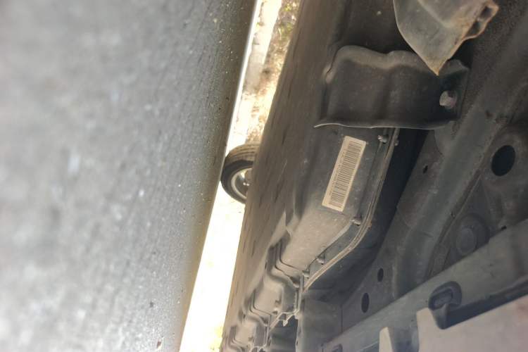 Used Leapmotor T03 2022 Star Diamond Edition Chassis Front Left