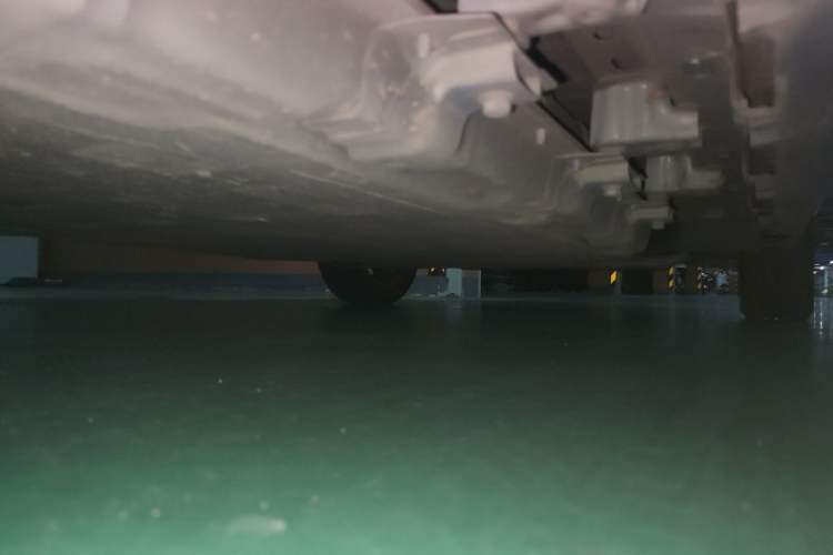 Used Leapmotor T03 2022 YAOJIN Edition Chassis Front Right