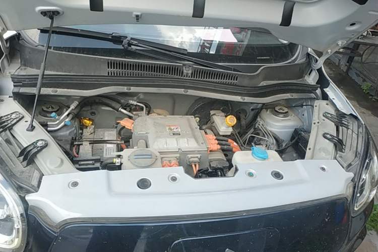 Used Leapmotor T03 2022 Star Diamond Edition Engine Bay