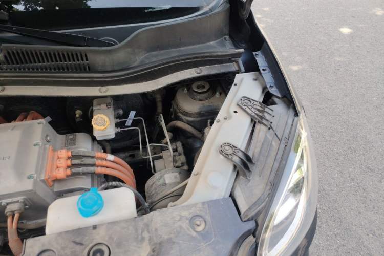 Used Leapmotor T03 2022 Agate Edition Engine Bay Left
