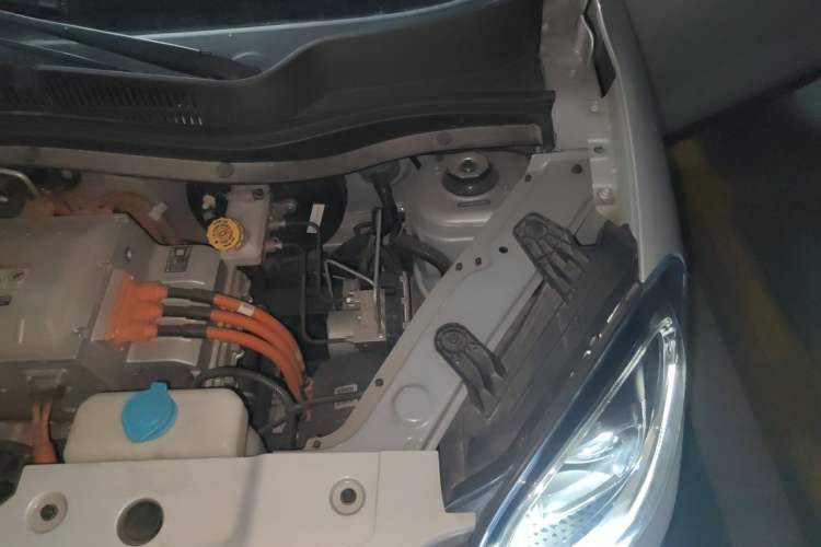 Used Leapmotor T03 2022 YAOJIN Edition Engine Bay Left