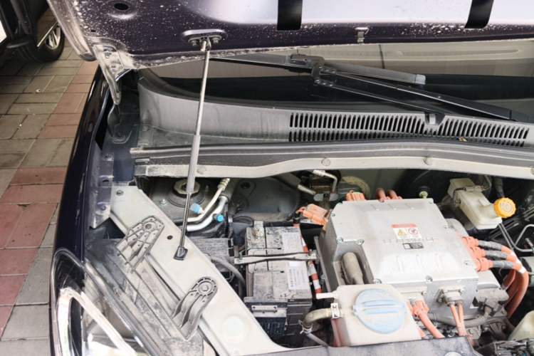 Used Leapmotor T03 2022 Star Diamond Edition Engine Bay Right