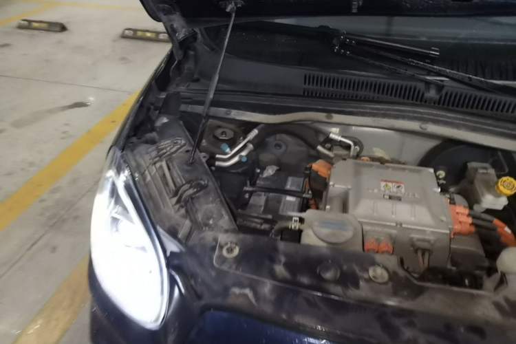 Used Leapmotor T03 2022 Crystal Edition Engine Bay Right
