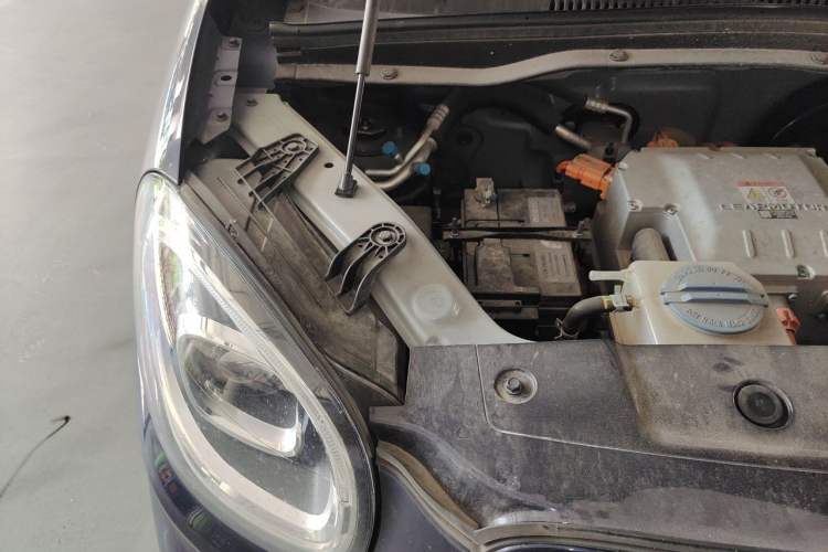 Used Leapmotor T03 2022 Hometown Jade Edition Engine Bay Right